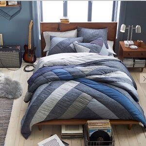 Pottery Barn Teen Cotton Comforter Denim Full Queen 86 X 86 No shams STAIN Dorm